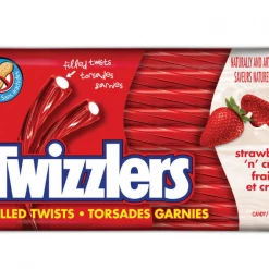 Hersheys Twizzlers Filled Twists Strawberry & Cream